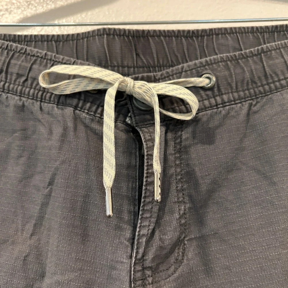 Vuori Ripstop Climber Pants Mens Small Charcoal Grey Slim Tapered V412